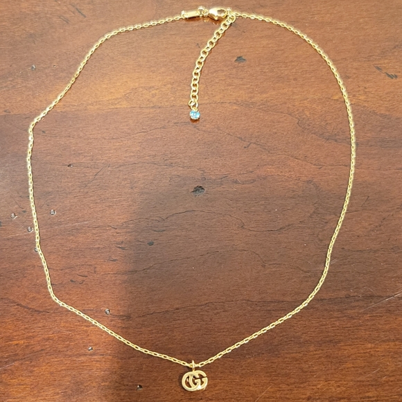 Gucci Running G 18k Gold Necklace with Topaz - Picture 3 of 9